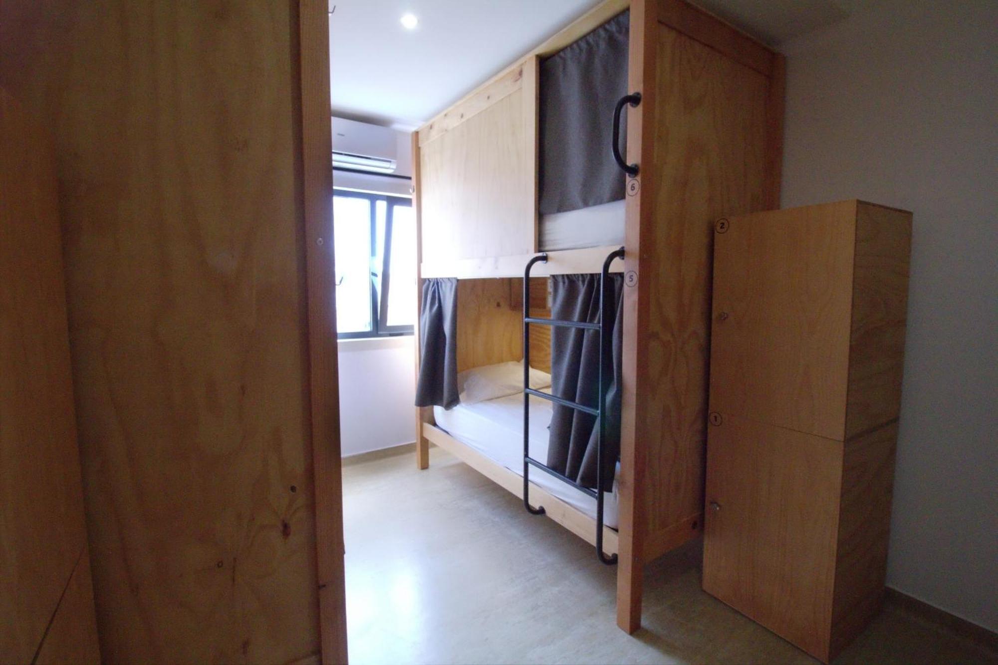 Hostal Wot Nomad
